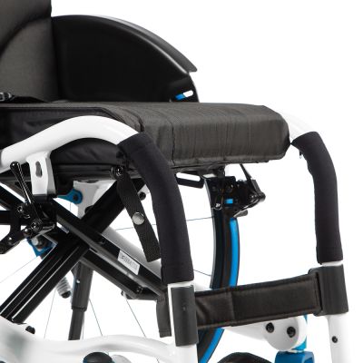 Активная инвалидная коляска Active Life 4000
